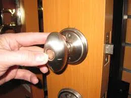 Locksmith Master Store Hghlnds Ranch, CO 303-566-9172 - door-unlock